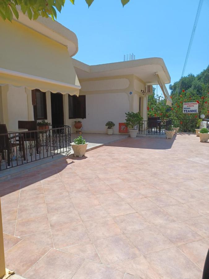 Ferienwohnung Tsanis Parga Exterior foto