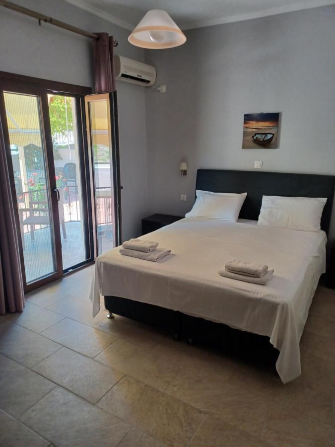 Ferienwohnung Tsanis Parga Exterior foto