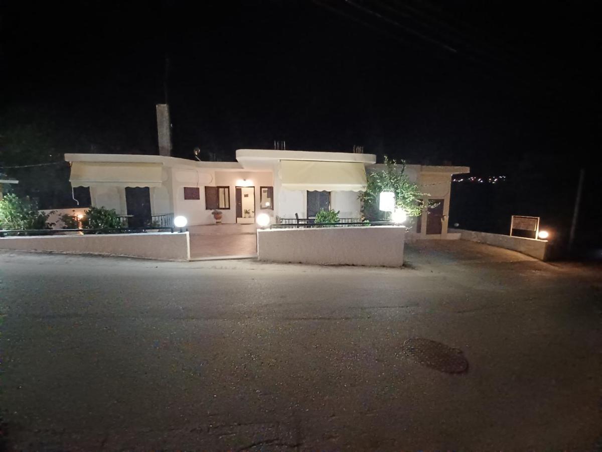 Ferienwohnung Tsanis Parga Exterior foto