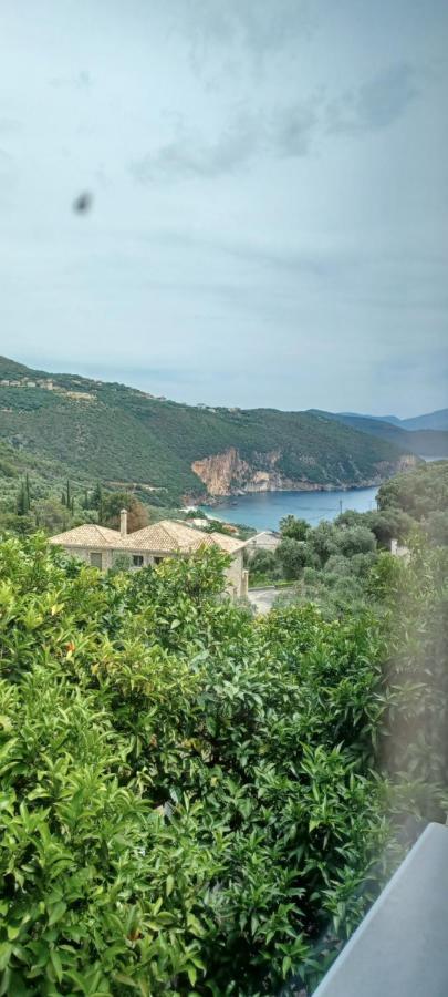 Ferienwohnung Tsanis Parga Exterior foto