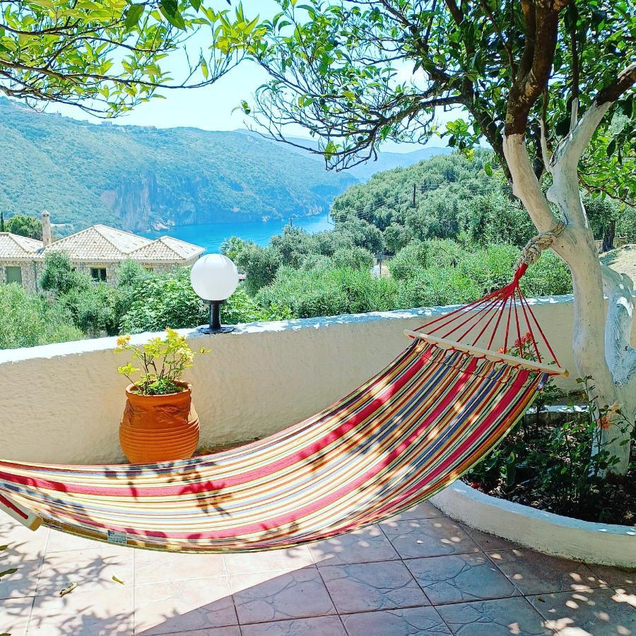 Ferienwohnung Tsanis Parga Exterior foto
