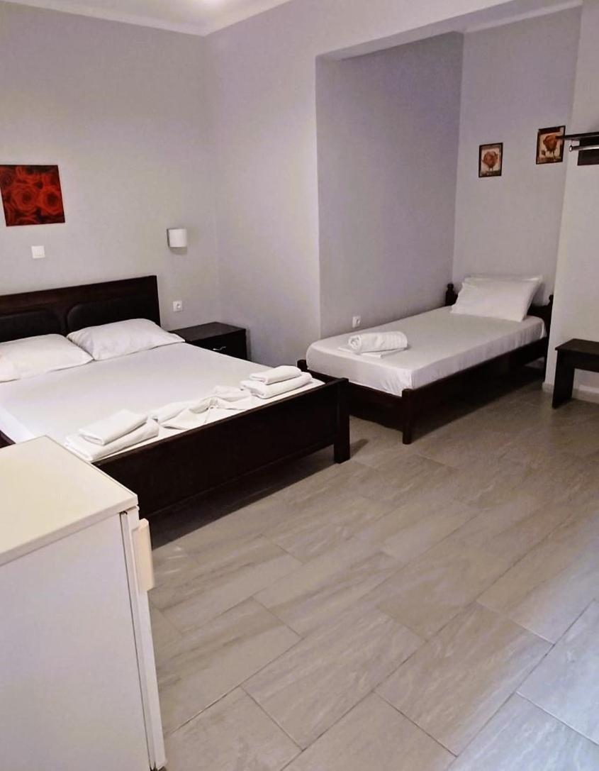 Ferienwohnung Tsanis Parga Exterior foto