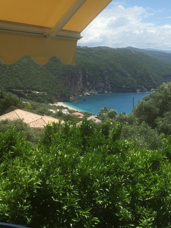 Ferienwohnung Tsanis Parga Exterior foto
